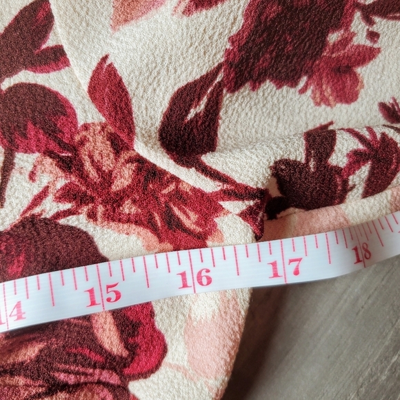 Charles Henry Cream Floral Patterned Bell Sleeve Cut Out Mini Dress Sz SP NWOT - Picture 7 of 16